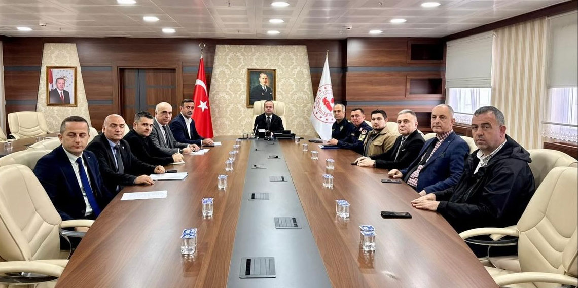 Hopa’da “Kış Tedbirleri Koordinasyon Toplantısı” Yapıldı