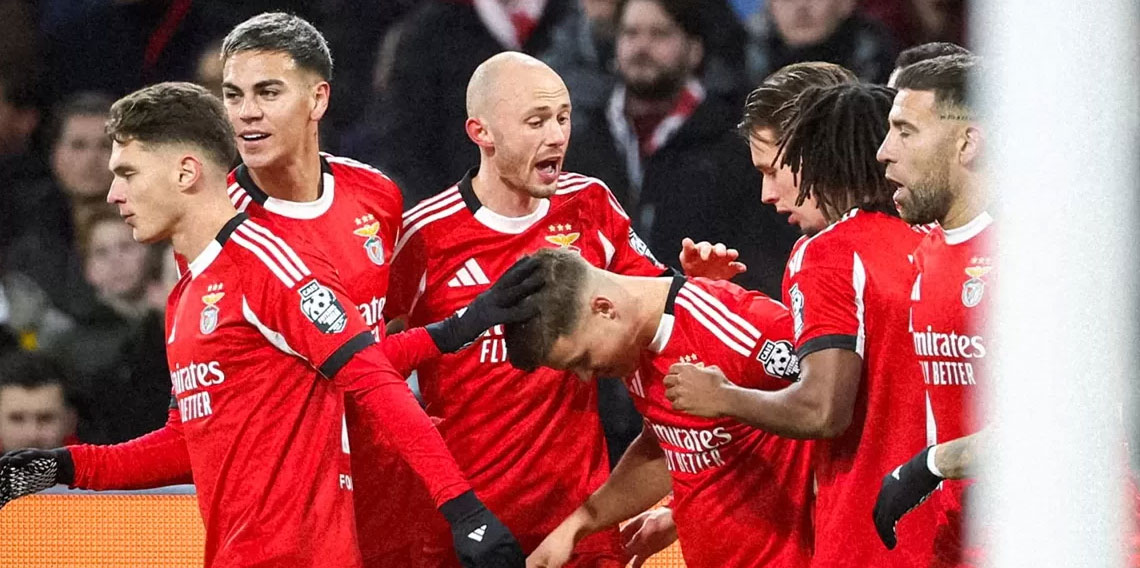 Mourinholu Benfica, Şampiyonlar Ligi’nde ilk 3 puanını aldı!