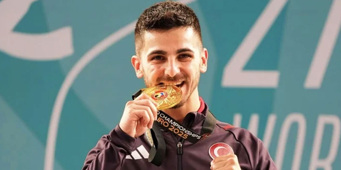 Eray Şamdan Mısır'da Dünya Şampiyonu oldu