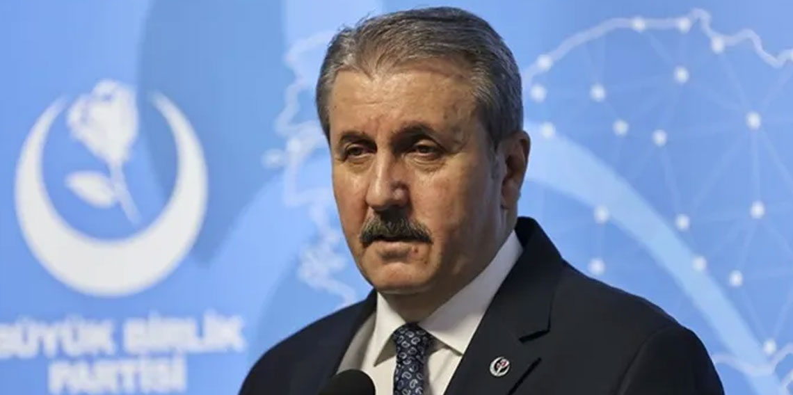 Mustafa Destici: Evlenmemiş olanları kamuda işe almayacaksın