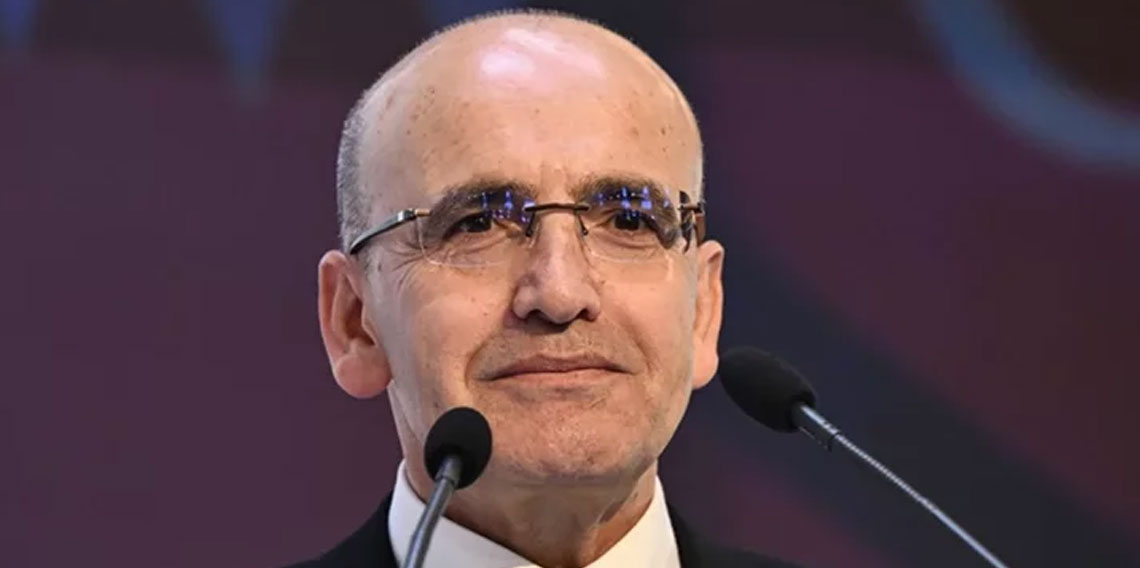 Mehmet Şimşek: Büyüme son çeyrekte ılımlı seyredecek