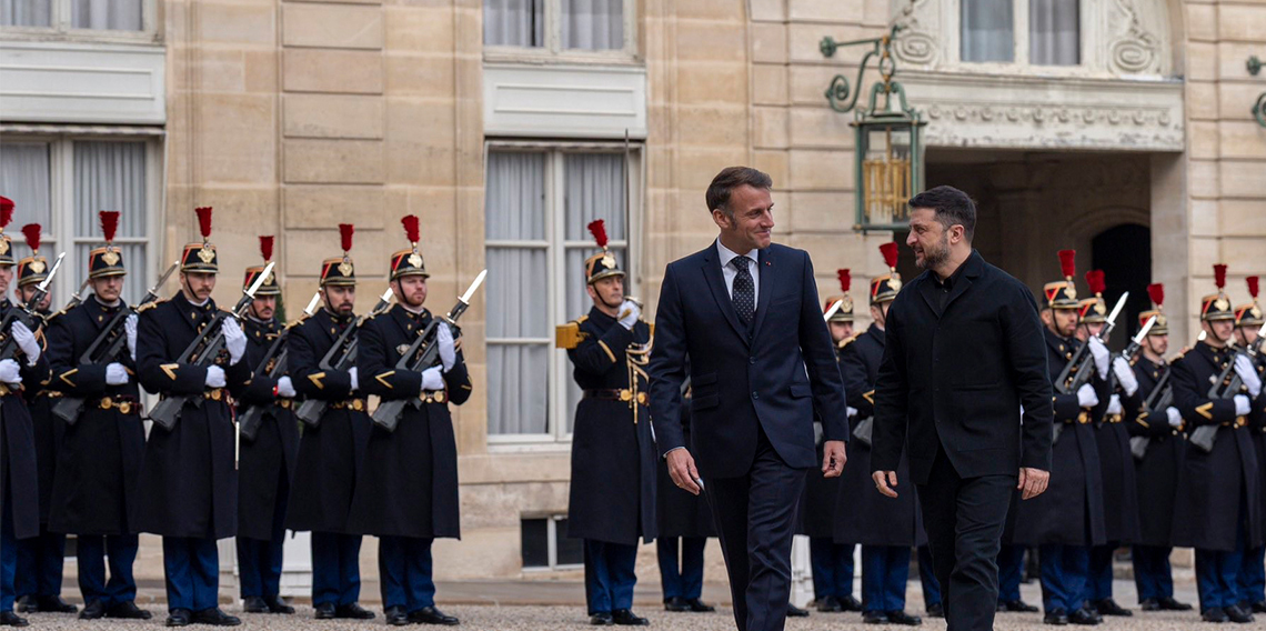 Zelenskiy, Macron ile bir araya geldi