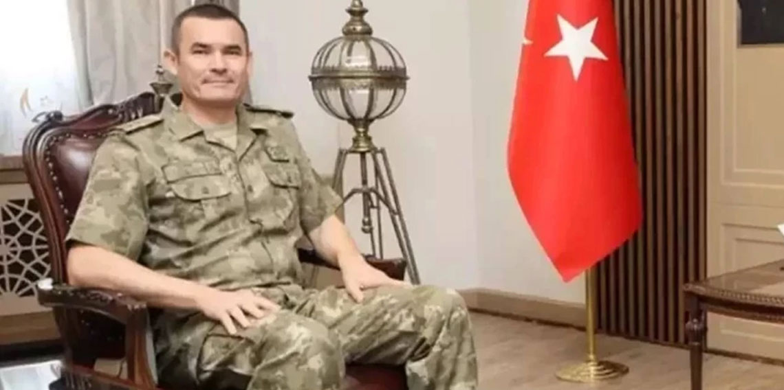 Makam aracıyla insan kaçakçılığı yapmıştı! Eski general hakkında yeni gelişme