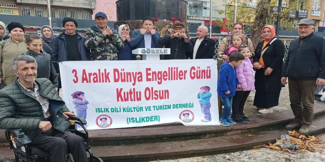 3 Aralık Dünya Engelliler Günü mesajlarını ıslık diliyle verdiler