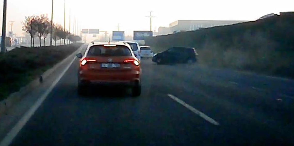 Bolu'da kaza anı güvenlik kamerasında