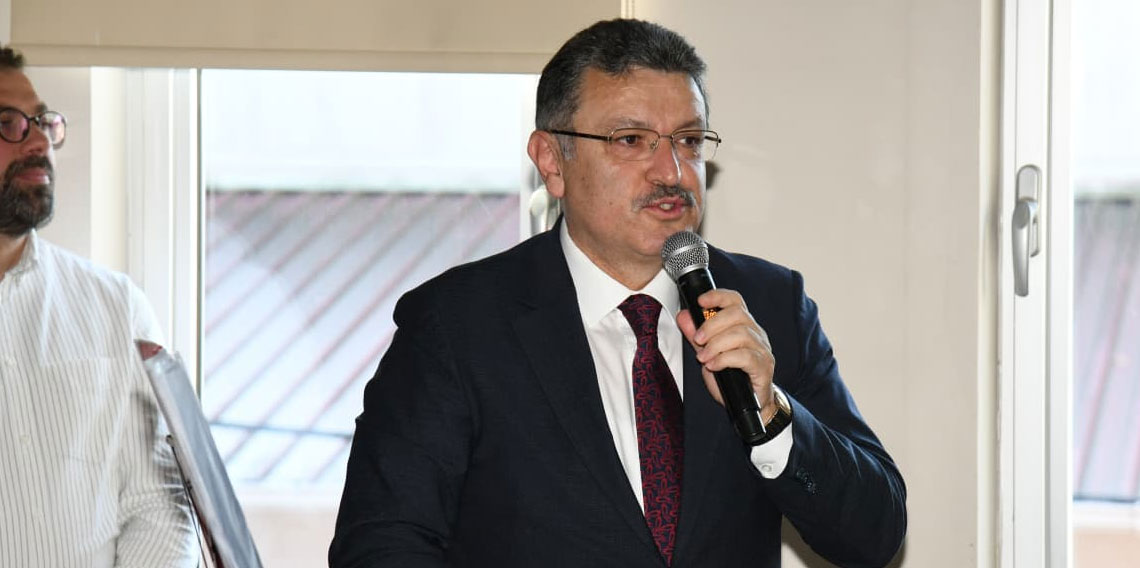 Ahmet Metin Genç ; Sevgi Varsa Engel Yoktur