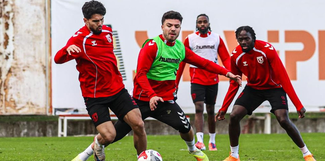 Samsunspor, Galatasaray deplasmanında 3 puan hedefliyor