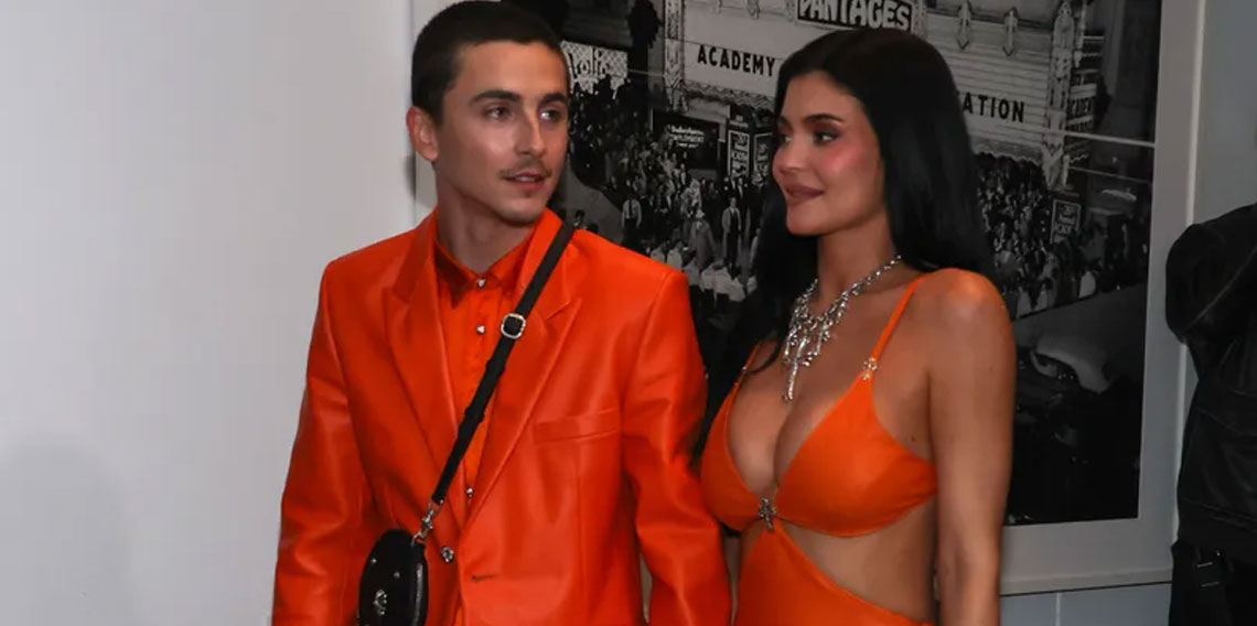 Timothee Chalamet ve Kylie Jenner'ın turuncu tarzı