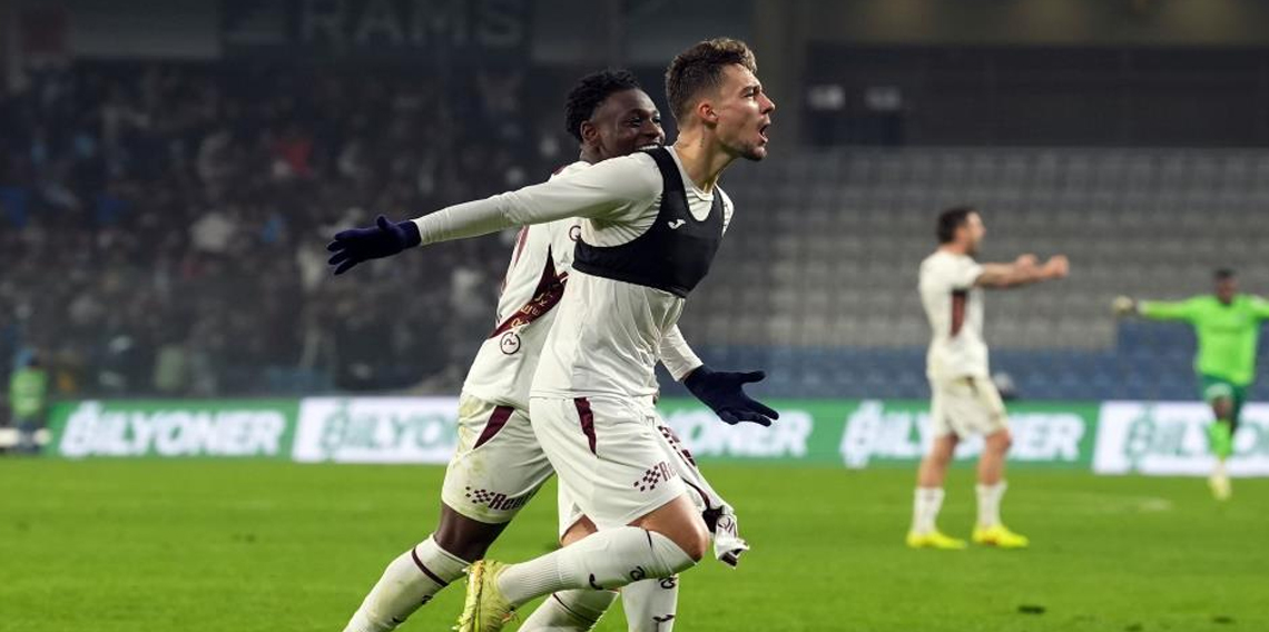 Ernest Muçi Beşiktaş’ı bekliyor