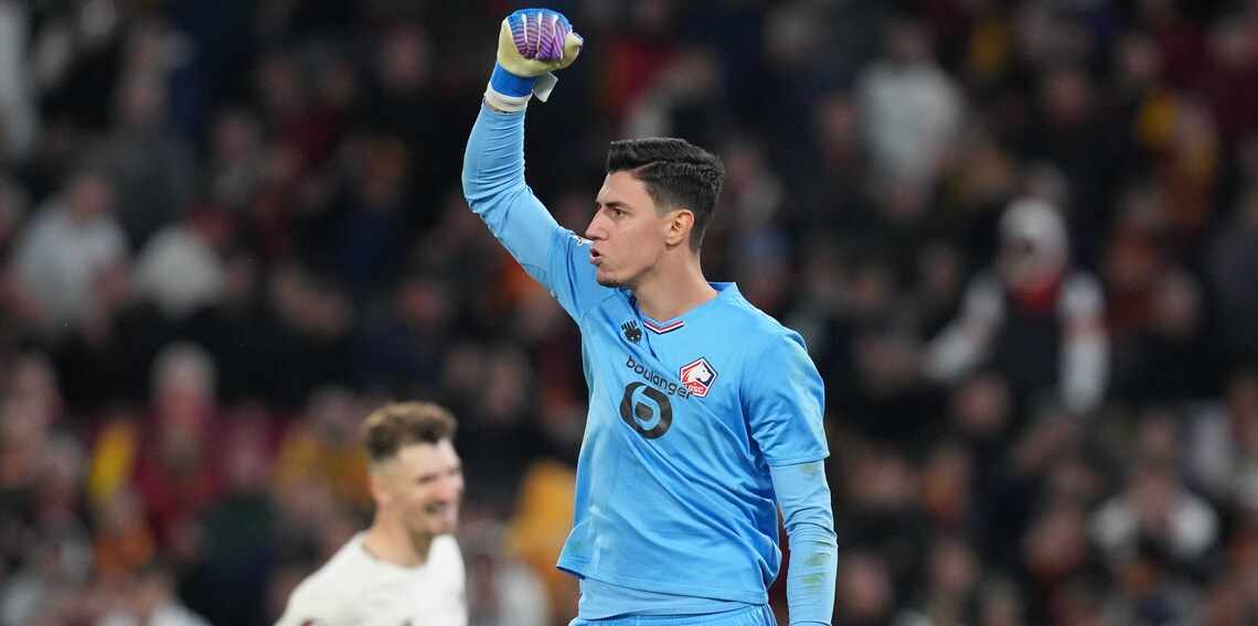 Berke Özer penaltı kurtardı ancak 10 kişi kalan Lille’i yenilgiden kurtarmadı!