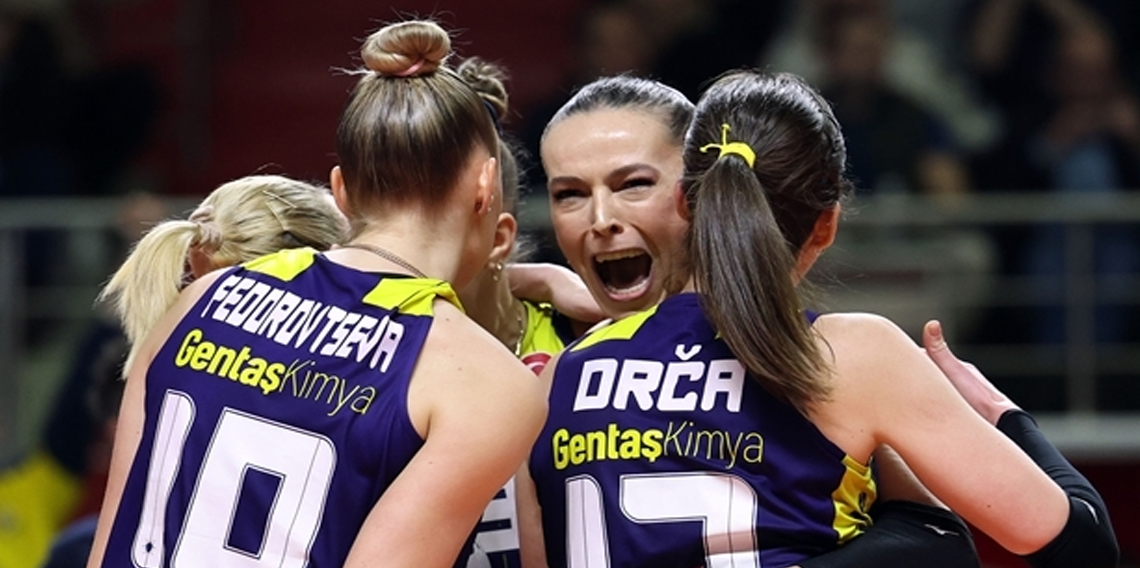 Sultanlar Ligi’nde Vakıfbank Fenerbahçe’yi devirdi!