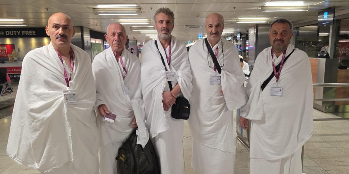 Trabzon'da Şehit yakınları ve gaziler umreye gönderildi