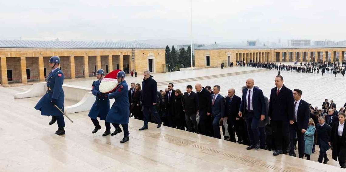 Büyükelçiler Anıtkabir'i ziyaret etti