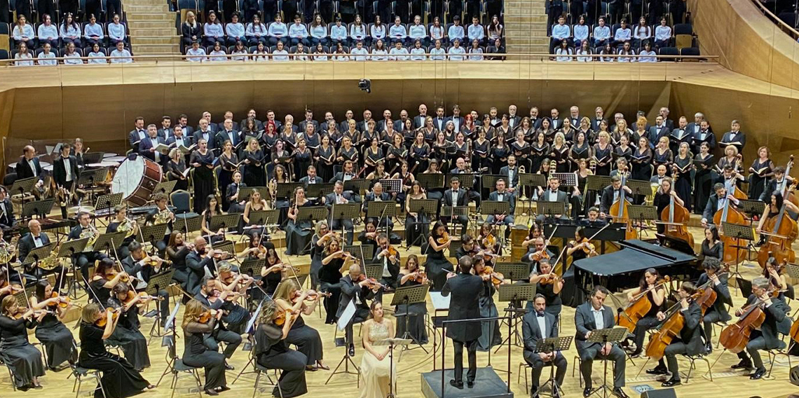 CSO’nun 200. yılı Dünya Koro Günü’nde 500 koristin verdiği konserle taçlandı