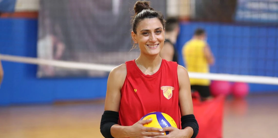 Göztepe’ye Nehir geldi!