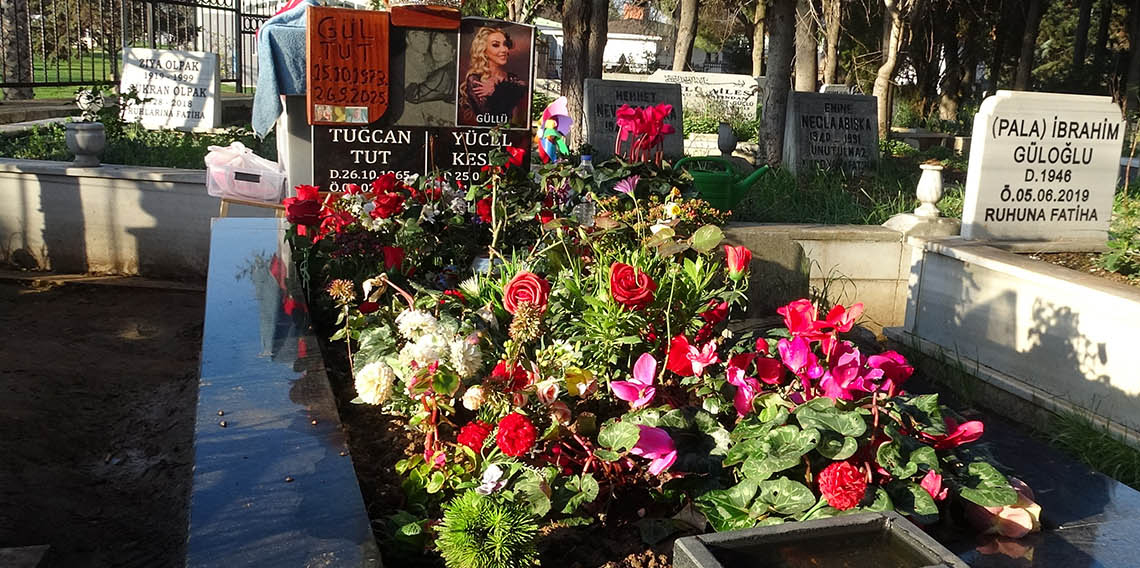 Güllü’nün mezarı gül bahçesine döndü