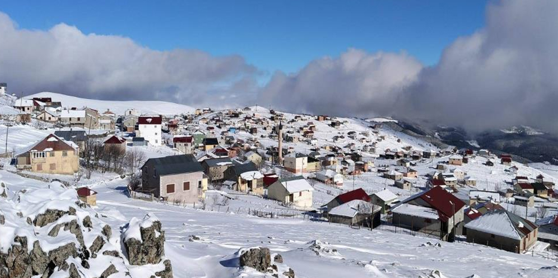 Giresun’da kar etkili olmaya başladı