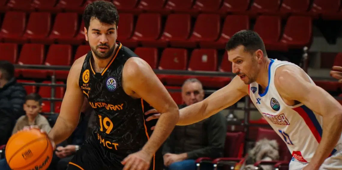 Galatasaray son 16 turuna lider olarak gitti!