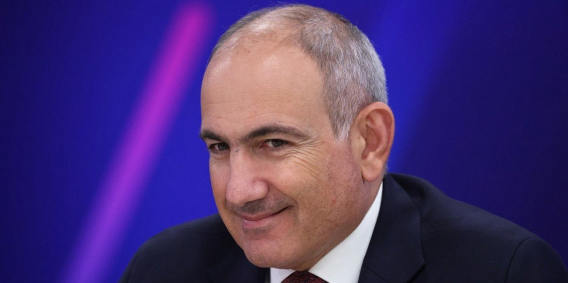 Paşinyan'dan Rusya'ya, Türkiye'ye talebi