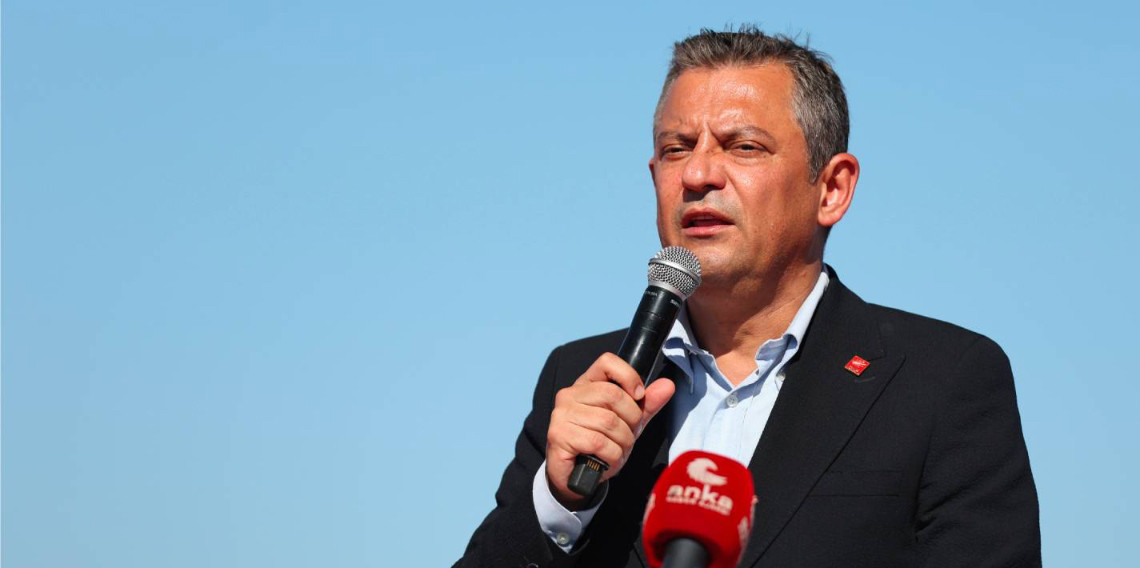 CHP lideri Özel'den İngiltere'ye sitem