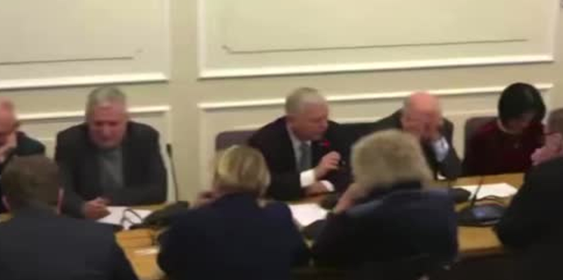 Vekil'den Şok Sözler 