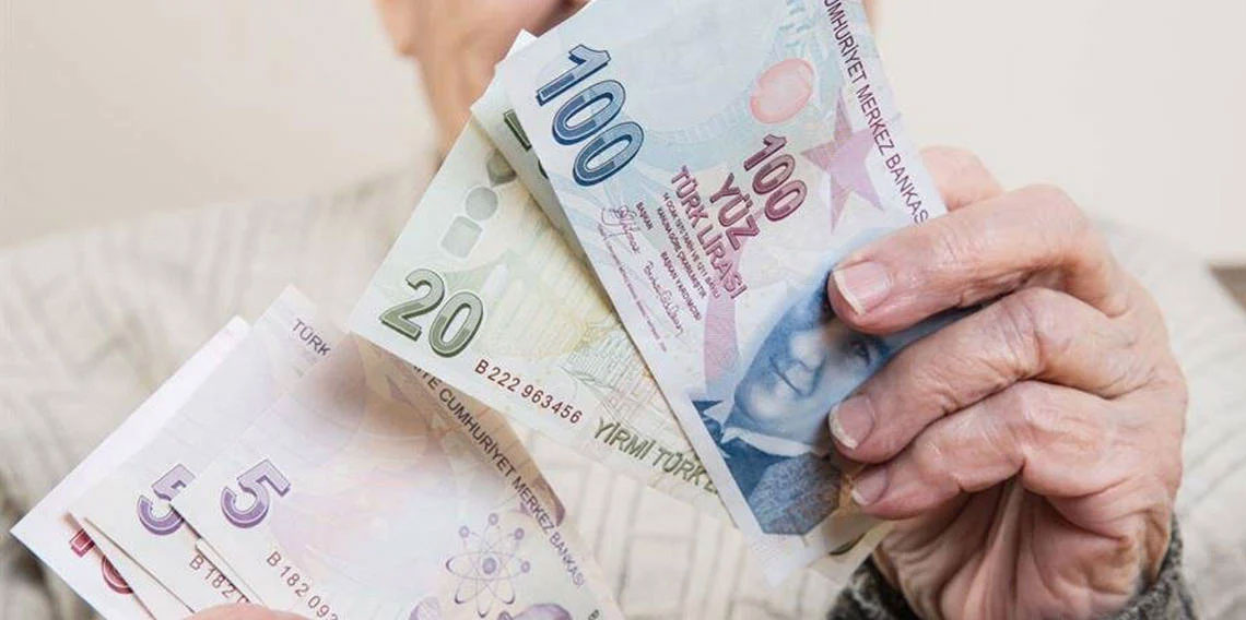 Yardımsız yaşayamıyorlar: En çok sosyal yardım emekli ve yaşlılara