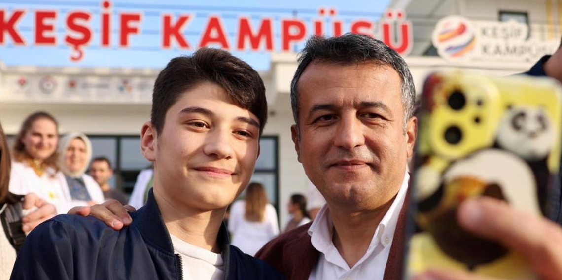 Türkiye’de ilk: ‘Uçan sinema’