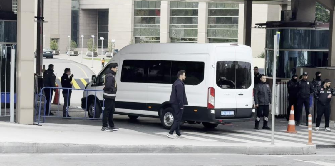 Sadettin Saran, Adli Tıp Kurumundaki işlemlerin ardından adliyeye getirildi