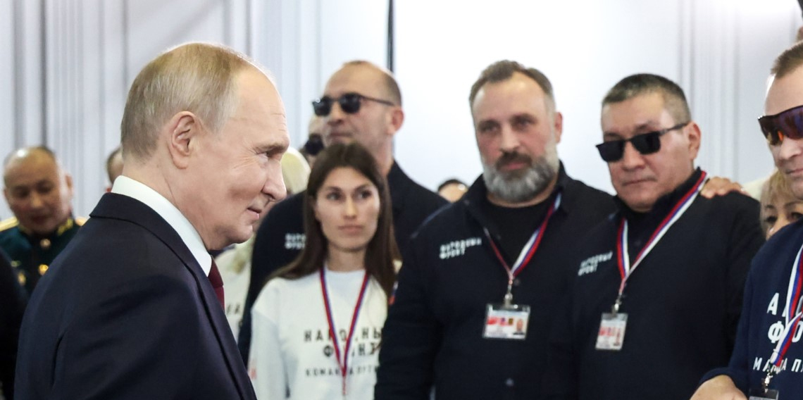 Putin: Batı, bize karşı saygılı olmalı