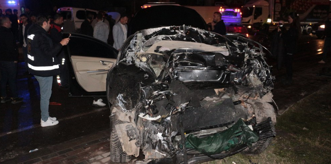 Şırnak’ta freni boşalan vinç 6 araca çarptı: 7 yaralı