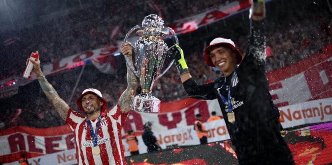 Muslera ve Sosa Arjantin’de tarih yazdılar!