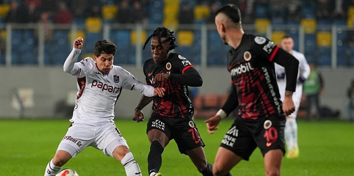 Gençlerbirliği-Trabzonspor maçında gole ofsayt engeli