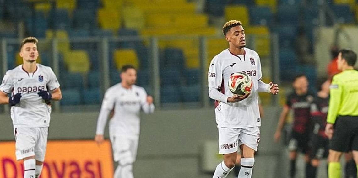 Gençlerbirliği-Trabzonspor maçında penaltı kararı!