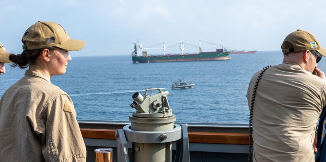 ABD, Venezuela açıklarında petrol tankerini takibe aldı