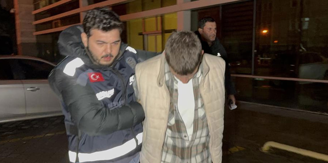 Çaldığı motosikleti tarlaya attı, parmak izinden yakalandı