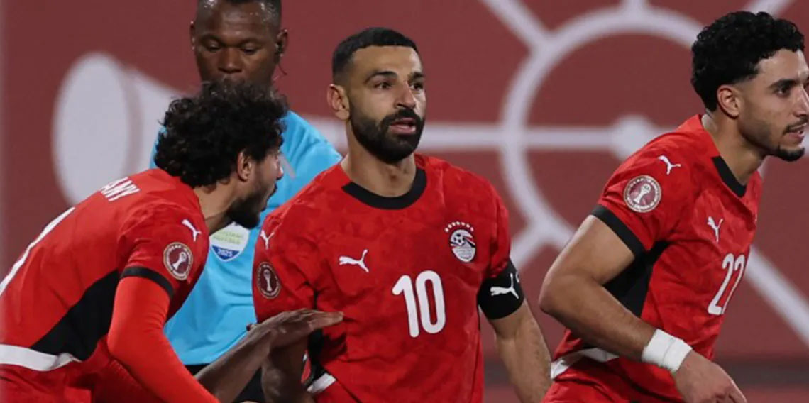 Salah sahne aldı! Mısır 10 kişiyle kazandı!