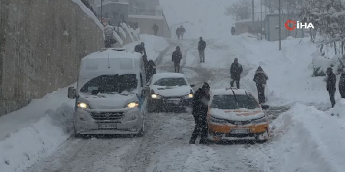 Yüksekova’da beyaz esaret