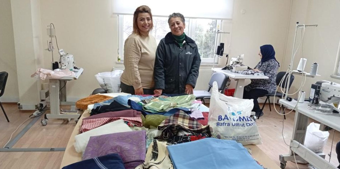 ADEM kursiyerlerine malzeme desteği