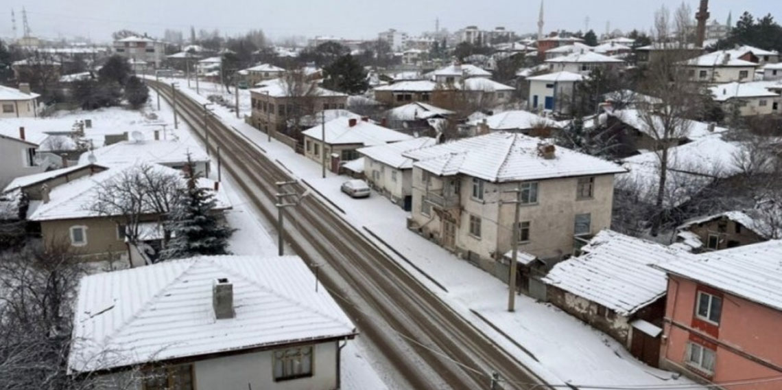 Çankırı'da 6 ilçede eğitime kar engeli