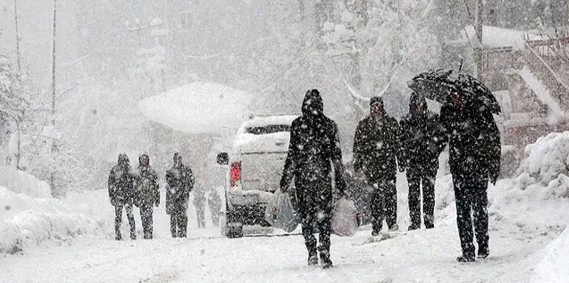 Tokat'ta taşımalı eğitim ve köy okullarında eğitime ara verildi