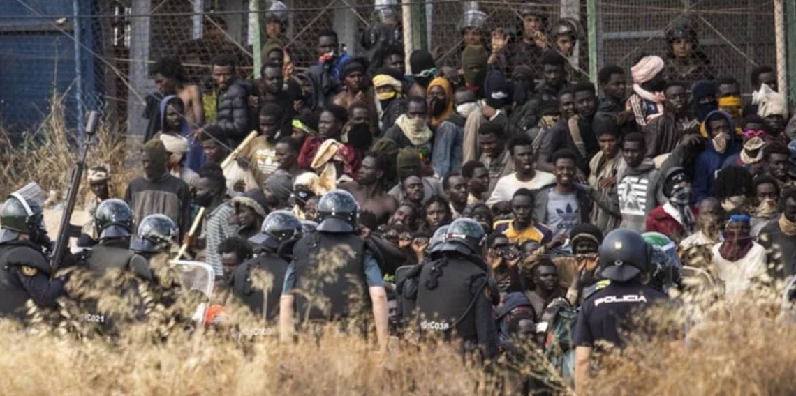 İspanya'nın Kanarya Adaları'na 144 düzensiz göçmen geldi