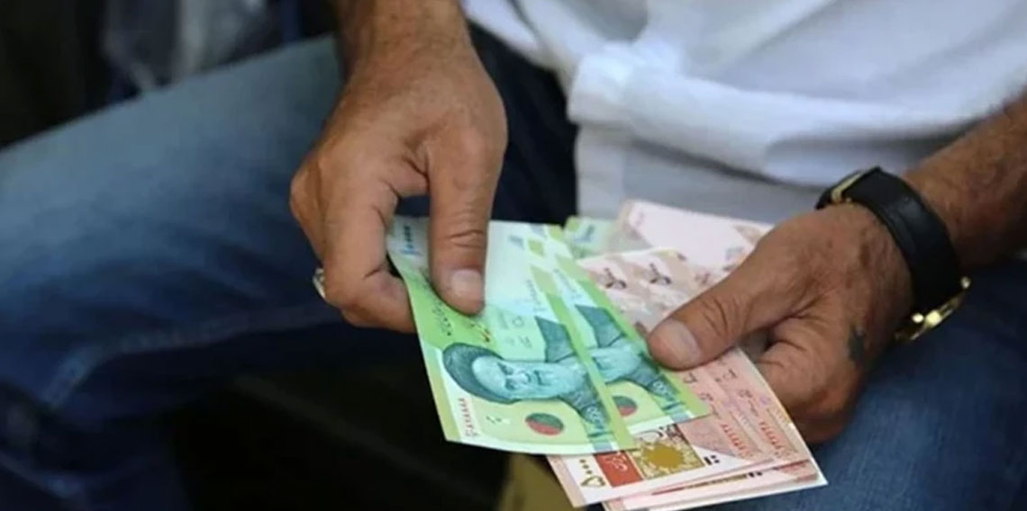 Riyal dolar karşısında eridi! İran Merkez Bankası Başkanı değişti