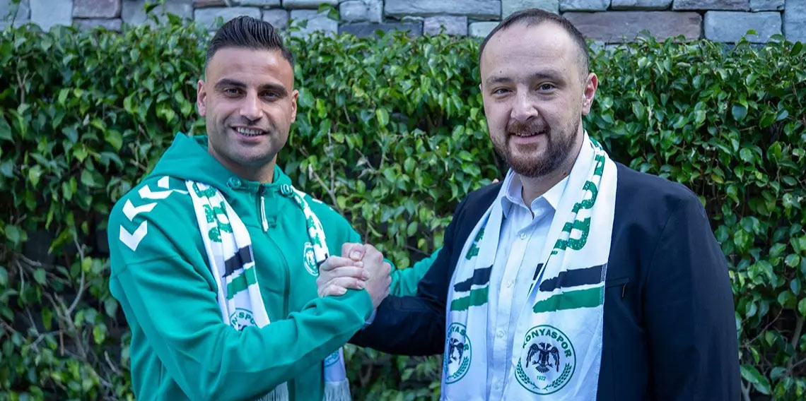 Konyaspor, Deniz Türüç'ü kadrosuna kattı! 