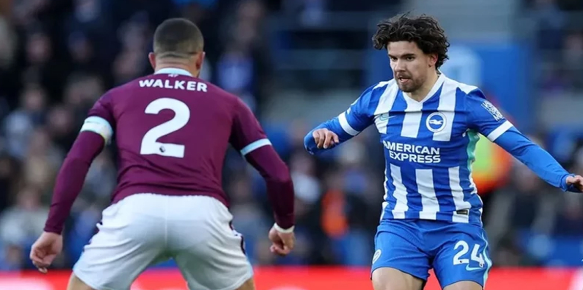 Ferdi Kadıoğlu Premier Lig'i sallıyor