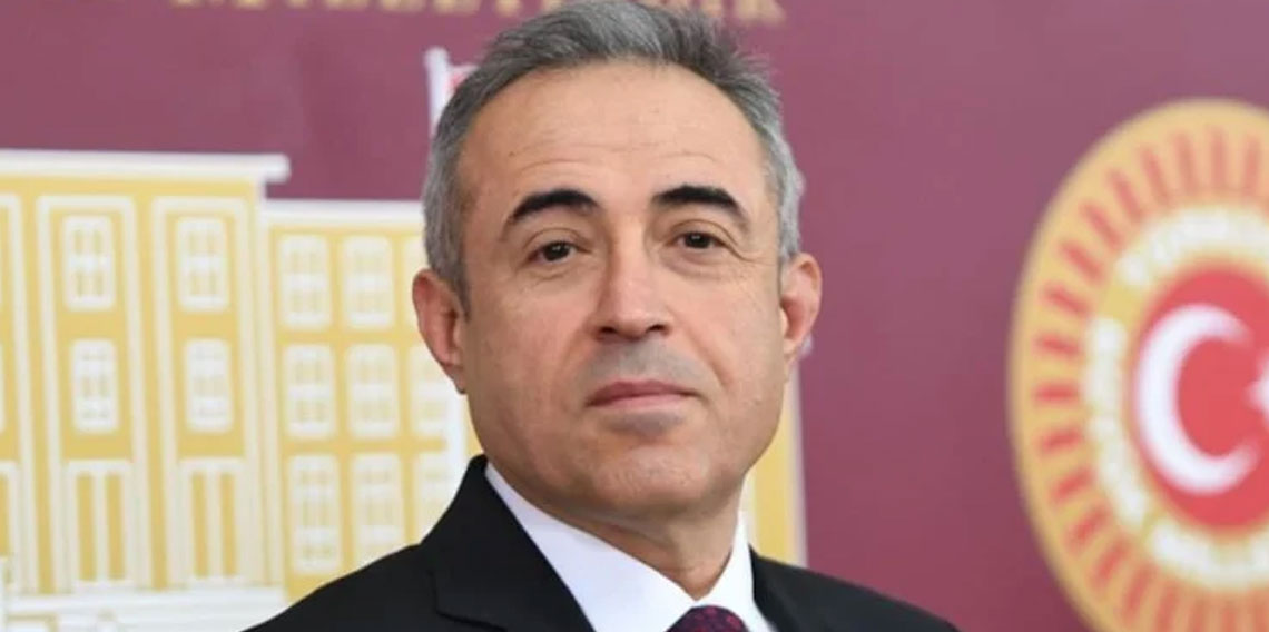 İrfan Karatutlu DEVA Partisi'nden istifa etti!