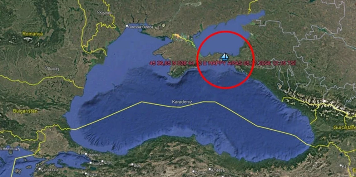 Karadeniz'de sürüklenen Türk gemisi karaya oturdu