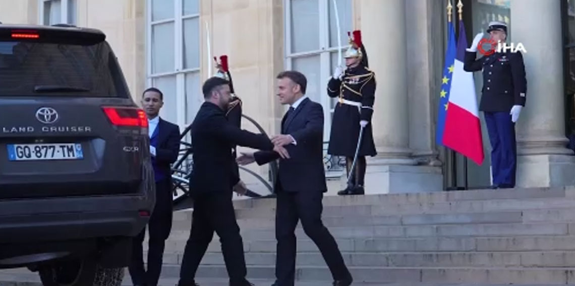 Fransa'daki Gönüllüler Koalisyonu Liderler Zirvesi yapıldı