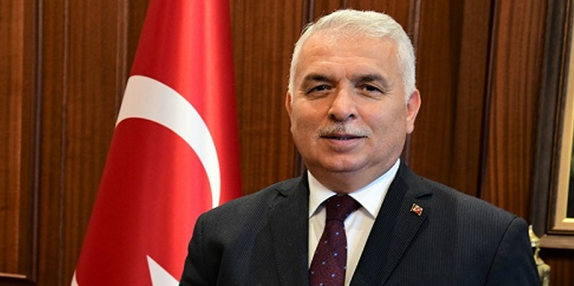 Aziz Yıldırım Kimdir?