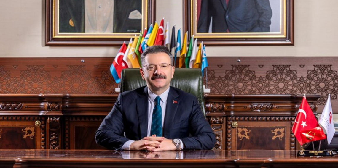 Hüseyin Aksoy Kimdir?