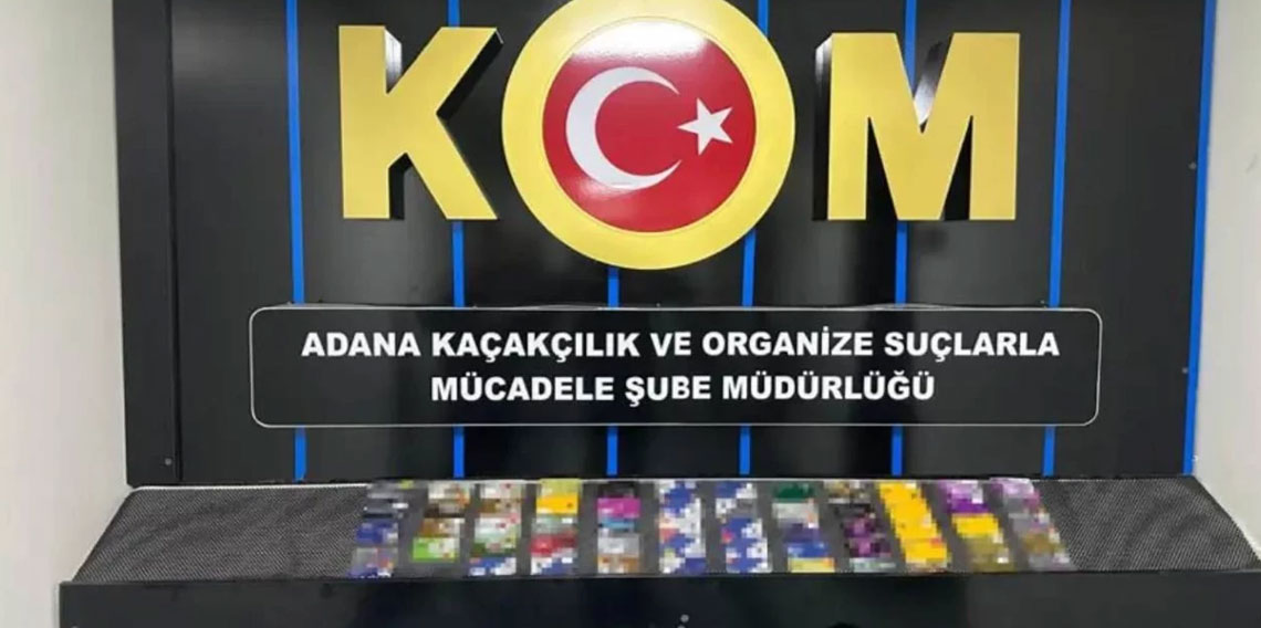Adana'da tefeci operasyonu... Çok sayıda kredi kartı ele geçirildi
